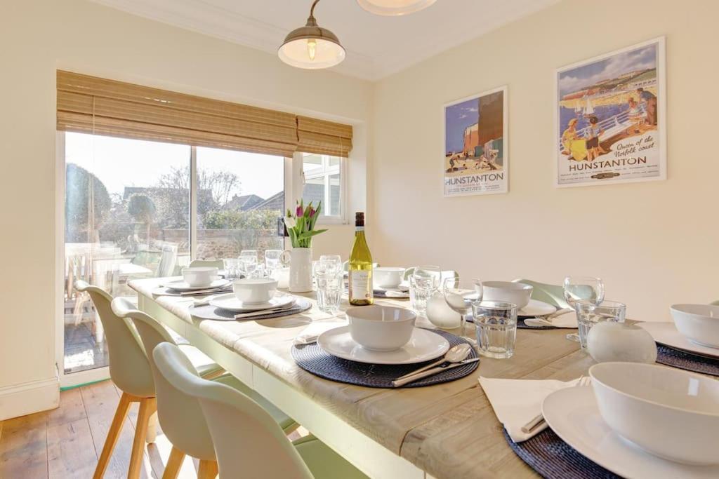 Villa Fabulous Seaside Retreat à Hunstanton Extérieur photo